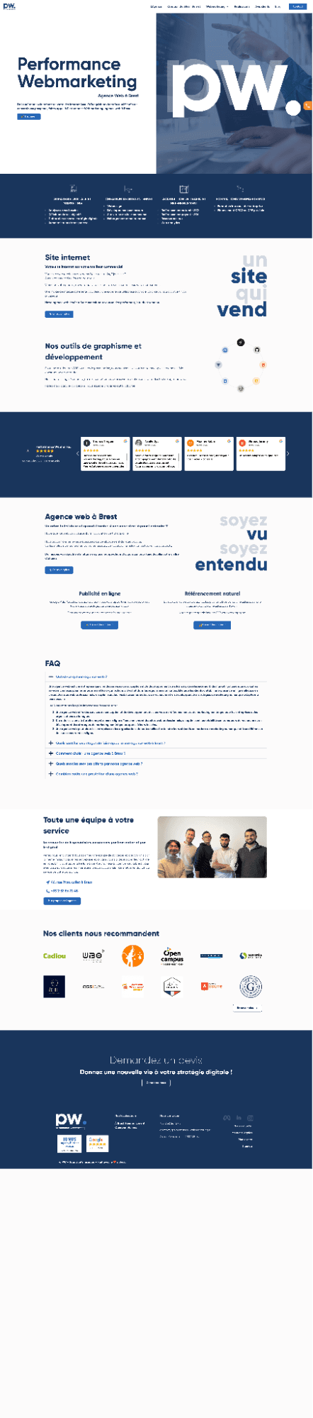 Page d'accueil du site Performance Webmarketing, du hero au pied de page